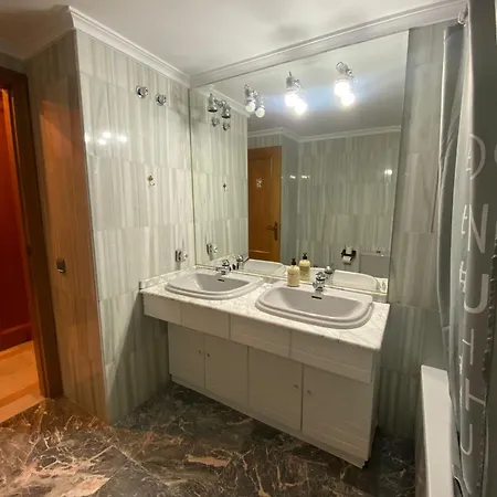 Апартаменты Unique Penthouse 3 Minutes From The *