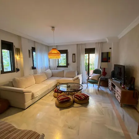 Unique Penthouse 3 Minutes From The *