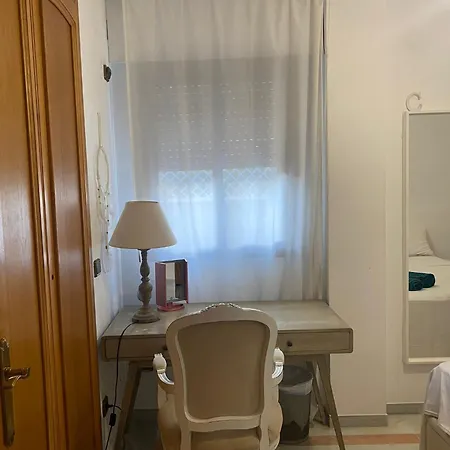 Апартаменти Unique Penthouse 3 Minutes From The *