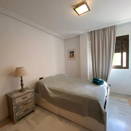 아파트 Unique Penthouse 3 Minutes From The 마르베야