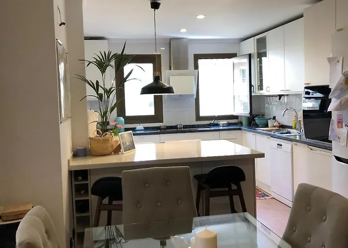 Unique Penthouse 3 Minutes From The Marbella