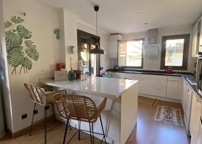 Unique Penthouse 3 Minutes From The *