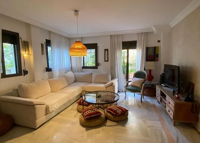 Unique Penthouse 3 Minutes From The *