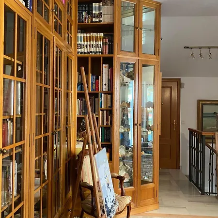 Apartman Unique Penthouse 3 Minutes From The Marbella